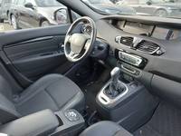 Вид на салон