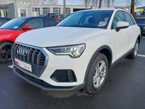 Pogled sprijeda lijevo