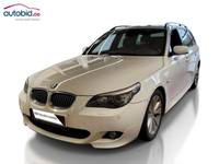 Skats no kreisās puses priekšā