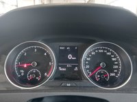 Pogled na kombinovani instrument