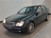 Vaizdas iš priekio kairės