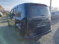 Вид сзади слева