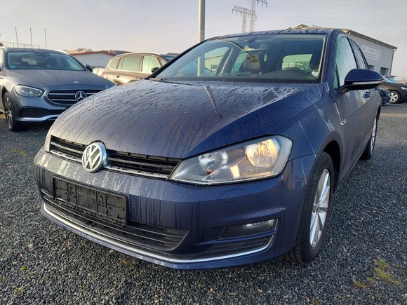 Pogled sprijeda lijevo