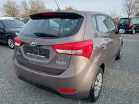 Вид сзади справа