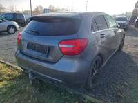 Вид сзади справа