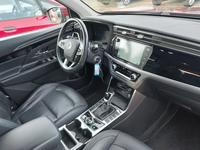 Вид на салон