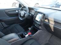 Вид на салон