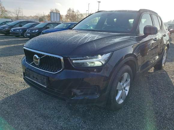 Вид спереди слева