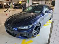 Pogled od napred levo