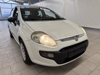 Skats no labās puses priekšā