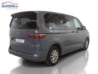 Pogled od pozadi desno