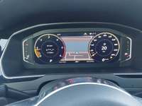 Pohled na přístrojovou desku