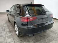 Pogled od pozadi levo