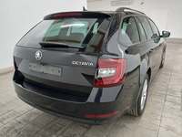 Widok z tyłu po stronie prawej