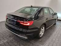 Pogled od pozadi desno