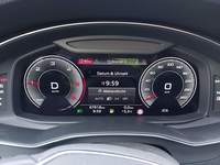 Pogled na kombinovani instrument