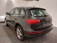 Pogled od pozadi levo