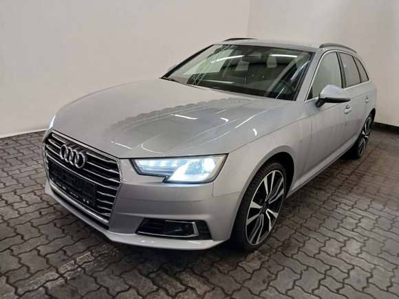 Pogled od napred levo