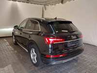 Pogled od pozadi levo