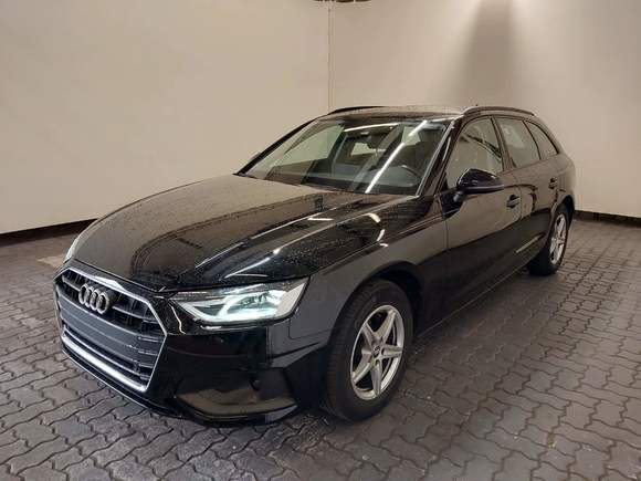 Pogled od napred levo