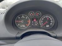 Pohled na přístrojovou desku