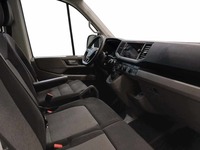 Вид на салон