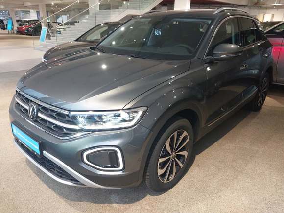 Pogled od napred levo