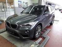 BMW X1 sDrive18i "Advantage" 7-Gang - Doppelkupplungsgetriebe mit Steptronic