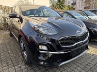 Skats no labās puses priekšā