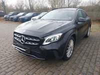 Skats no kreisās puses priekšā