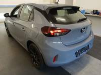 Vaade tagant vasakult