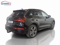 Skats no labās puses aizmugurē