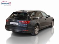 Skats no labās puses aizmugurē