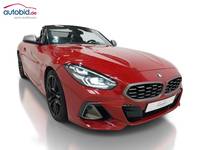 Pogled desno spredaj