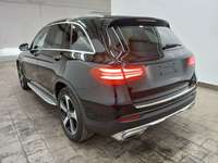 Pogled od pozadi levo