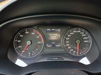 Pogled na kombinovani instrument