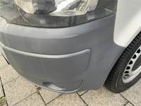 Odbijač spredaj levo