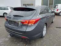 Вид сзади справа