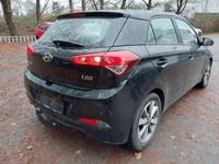 Вид сзади справа