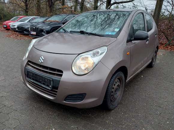 Вид спереди слева