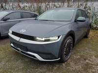 Вид спереди слева