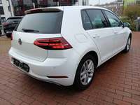 Вид сзади справа