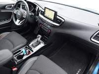 Вид на салон