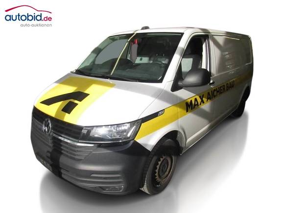 Pogled od napred levo