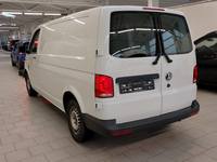 Вид сзади слева