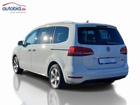 Pogled od pozadi levo