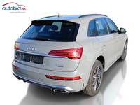 Skats no labās puses aizmugurē