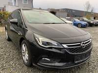 Pogled desno spredaj