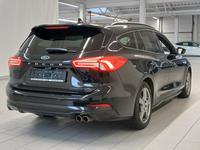 Náhled zezadu zprava