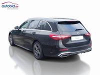 Pogled od pozadi levo